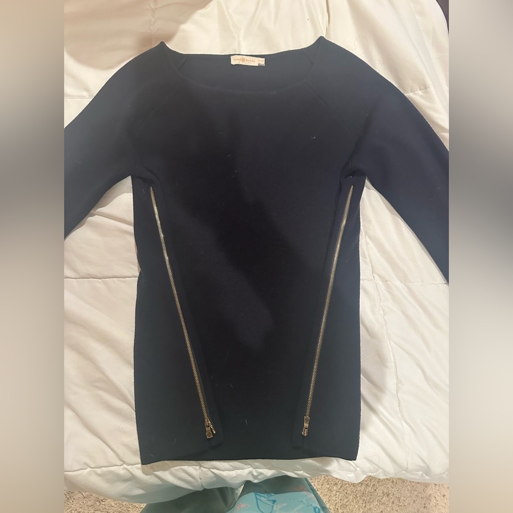Tory Burch navy blue sweater with zippers with Tory logo
